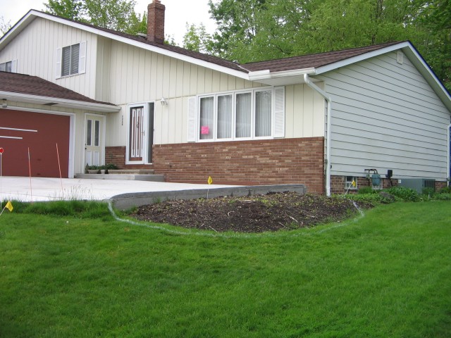 Lawn/Bed Maintenance, Plant Installation